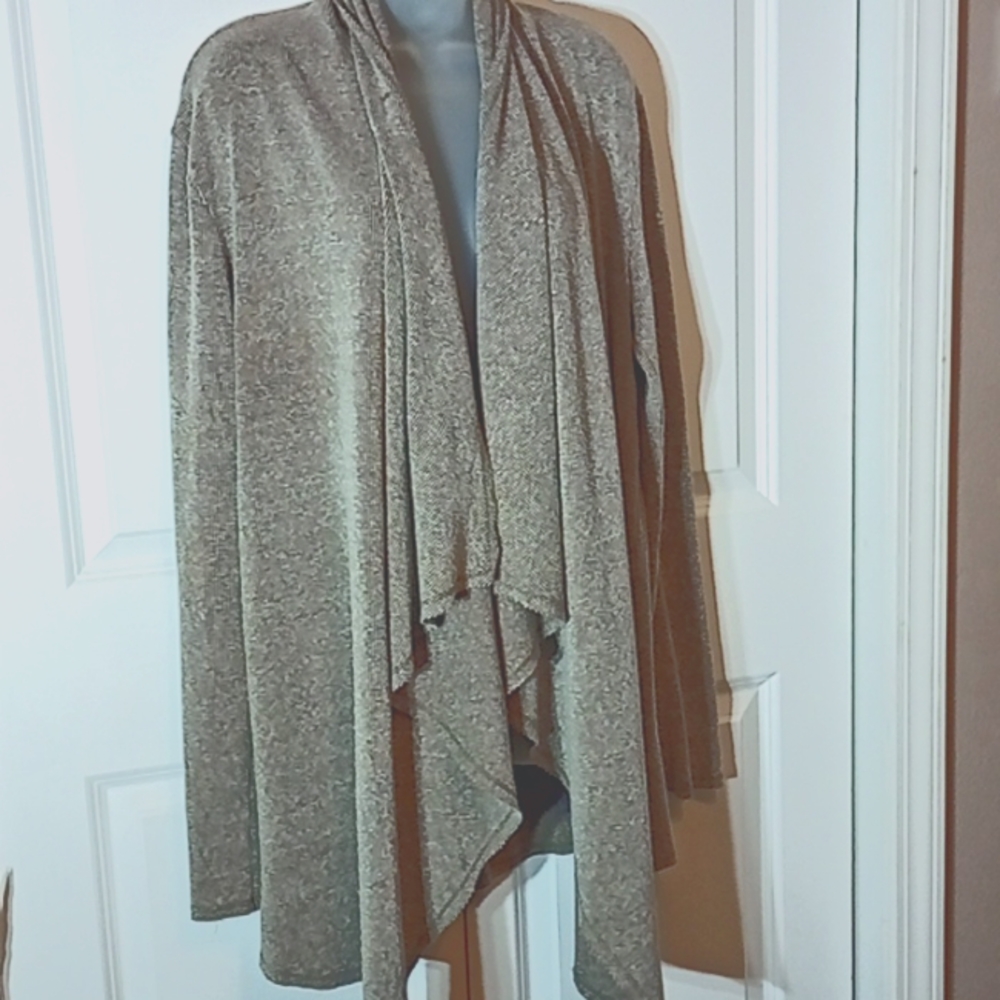Woman's cardigan